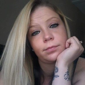 Meet your Posher, Nina